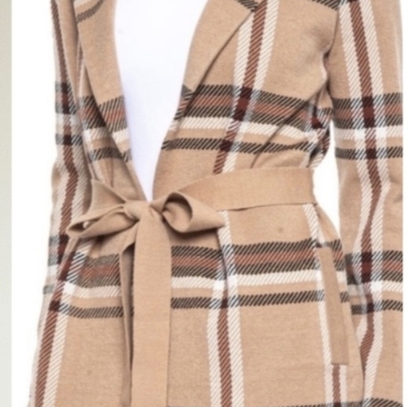 Tahari Plaid Sweater Coat With Hood And Tie Waist - Picture 1 of 4